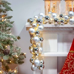 Gerson International Garlands*58.5-Inch Long Electric Silver Lighted Ornament Strung Garland