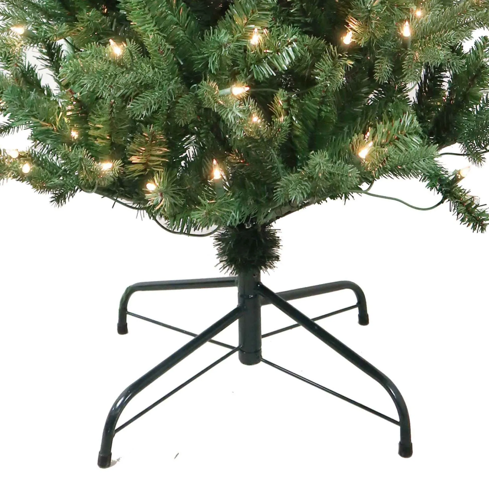 Kurt Adler Pre-Lit Trees* 4.5-Foot Pre-Lit Clear Incandescent Jackson Pine Tree