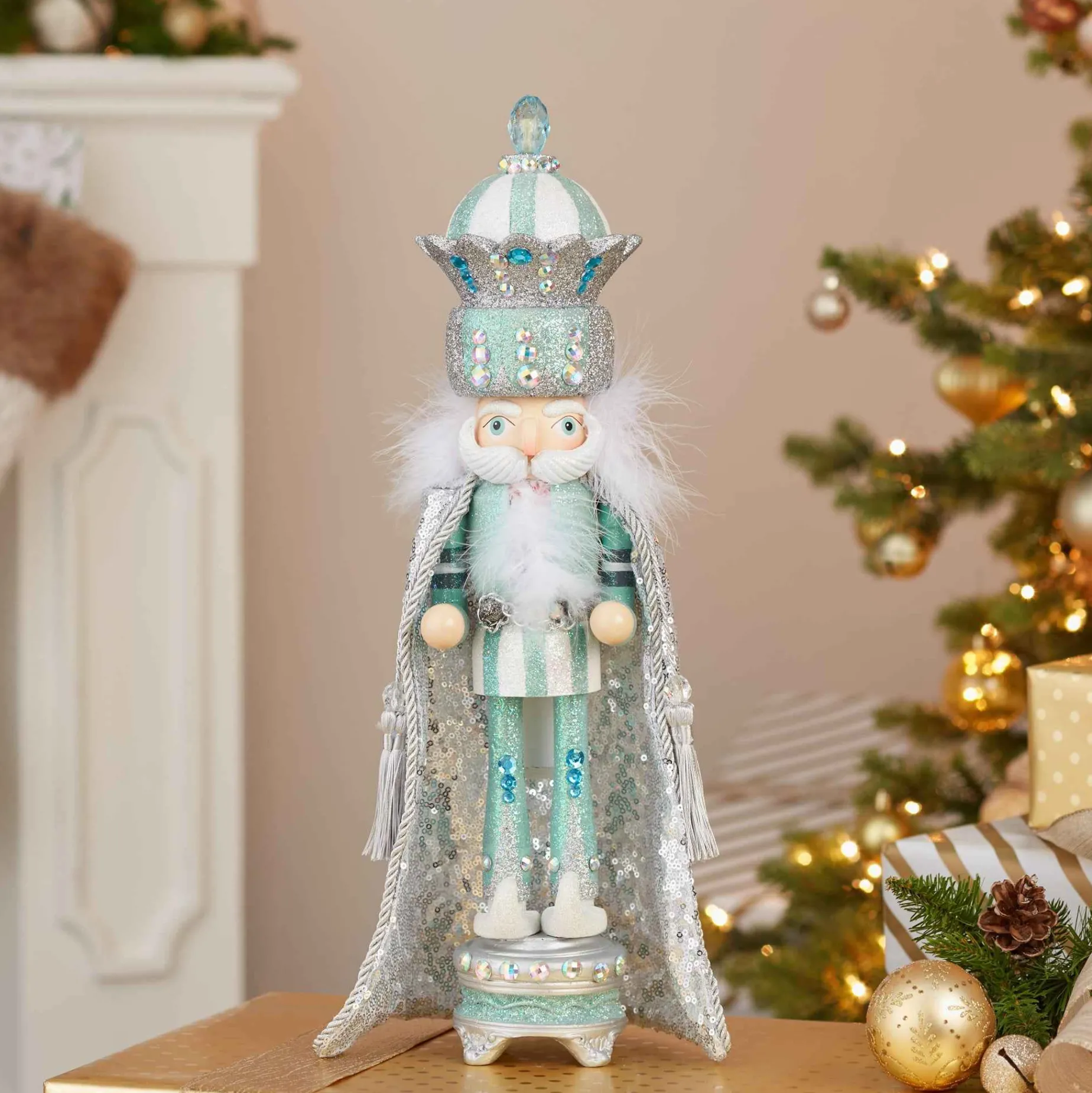 Kurt Adler Tabletop Items* 18.5-Inch Hollywood™ Blue And Silver King Nutcracker