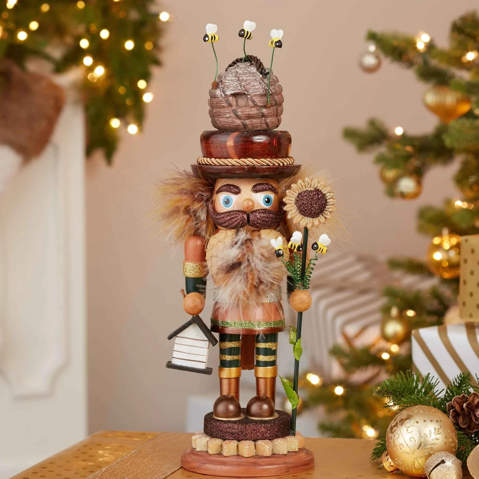 Kurt Adler Tabletop Items* 15-Inch Hollywood Bee Keeper Nutcracker