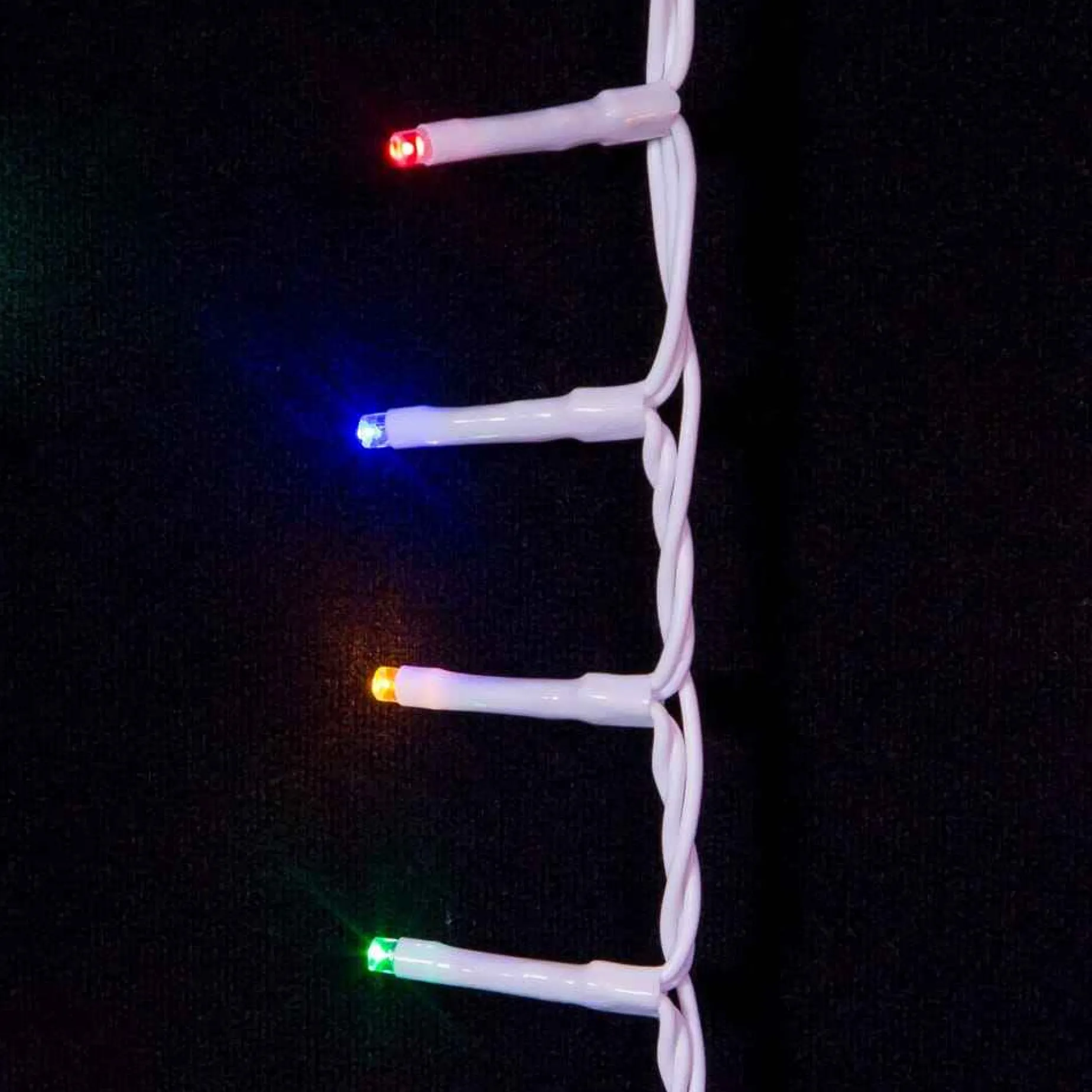 Kurt Adler Lawn And Outdoor Decor* 600-Light 49.2-Foot Multicolored Led White Wire Rice Light Set