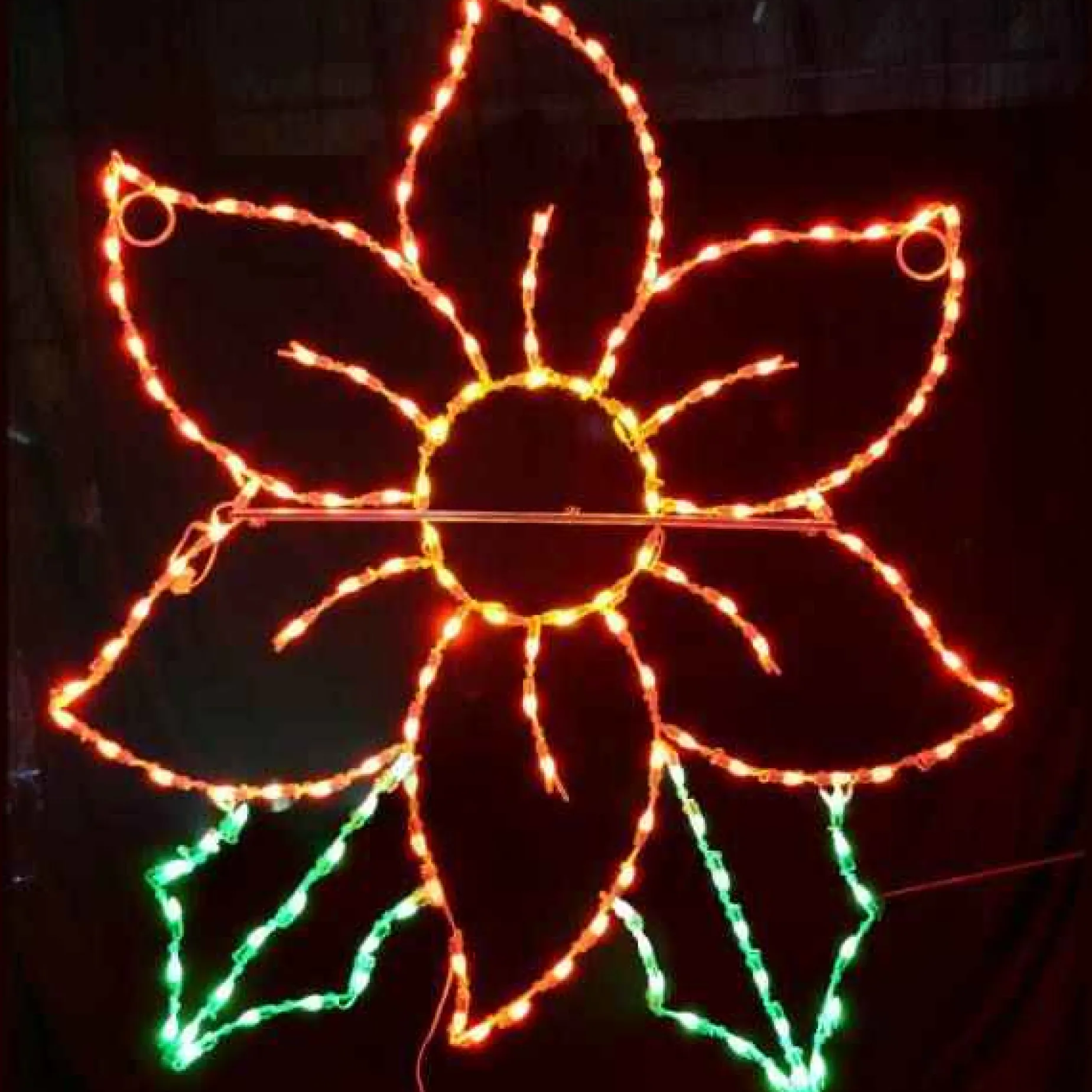Brite Ideas Lawn And Outdoor Decor*Led C7 Poinsettia #Led-C7Pt60