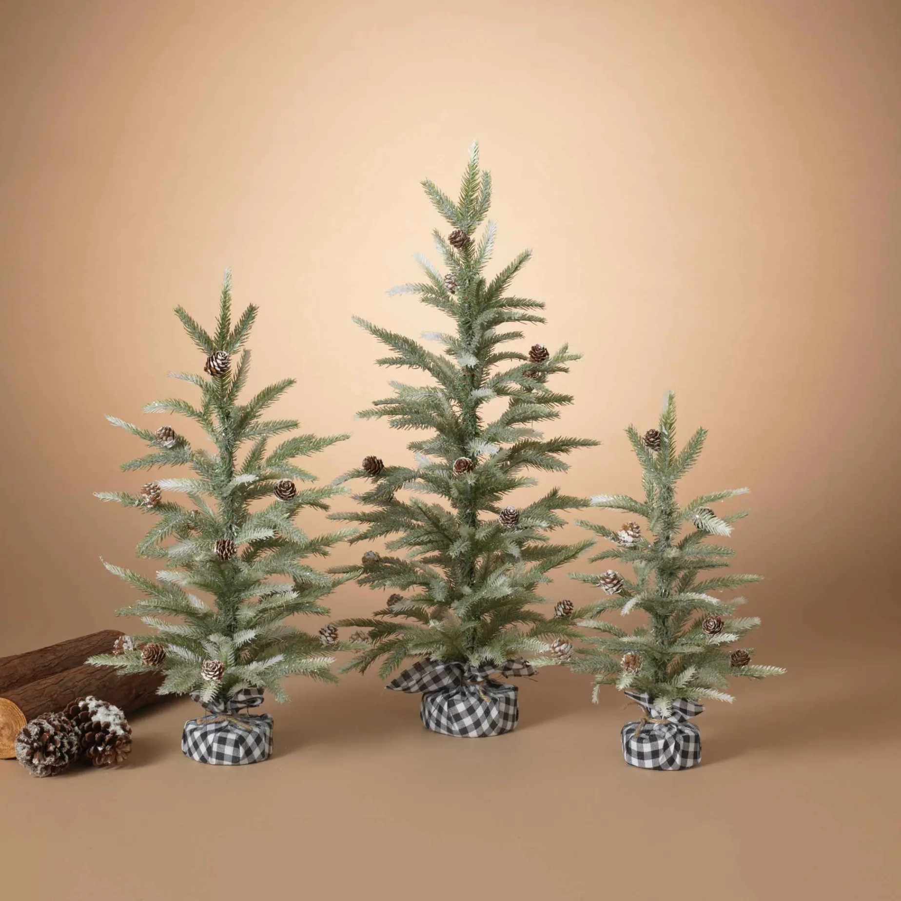 Gerson International Tabletop Items*Set Of 3 Farmhouse Christmas Trees With Black And White Plaid