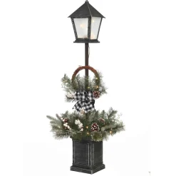 Gerson International Accent Lighting*Vintage Lantern Post With Wreath And Micro Led Lights, Timer